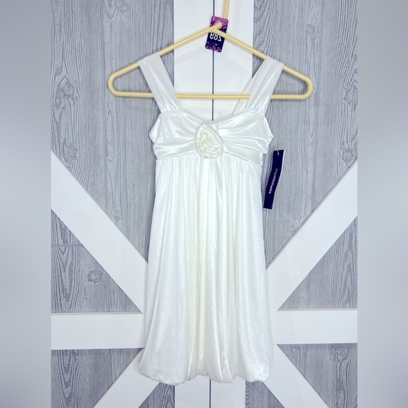 My Michelle Dresses & Skirts - B4.51 NWT My Michelle Juniors Satin Dress • Size 7